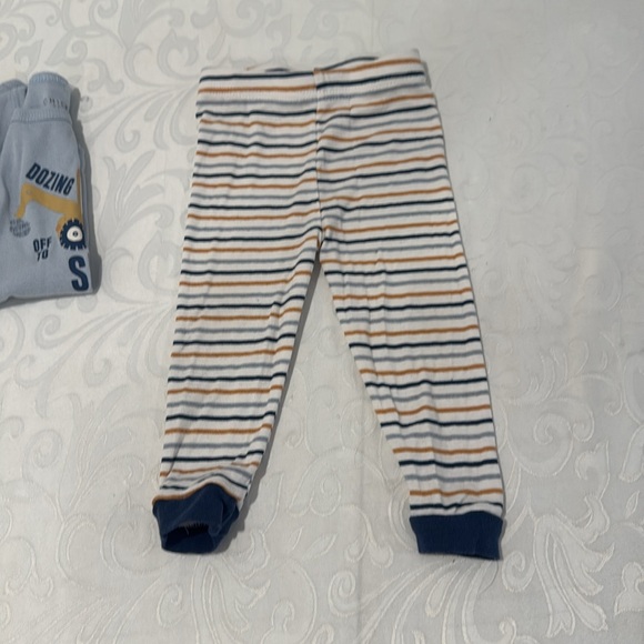 🌟3/$15🌟 12 Month PJ Bundle 🎃 - Picture 12 of 14